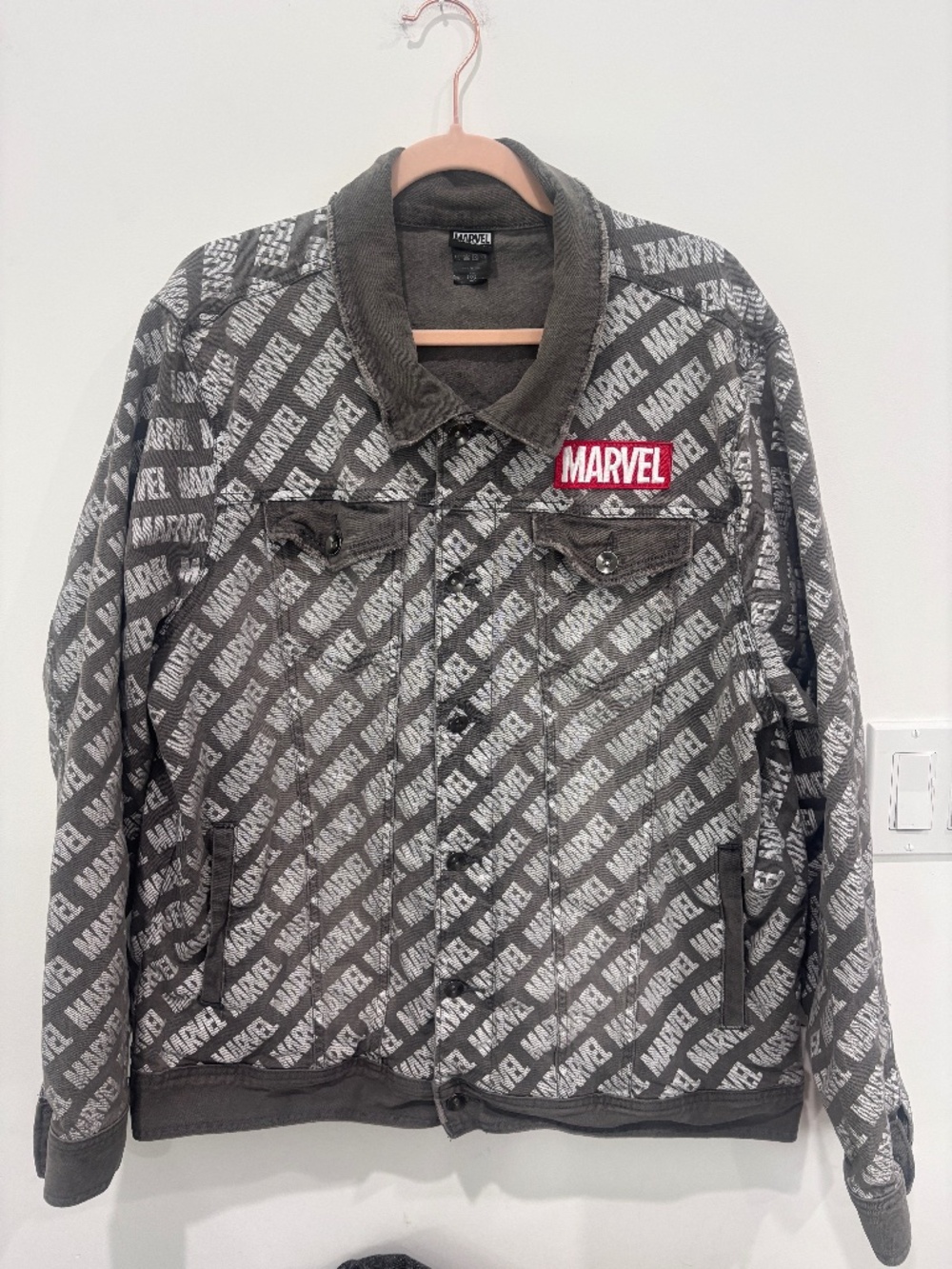 Marvel Denim Jacket XXL Gray Allover Logo Print Red Patch Trucker Jean Jacket